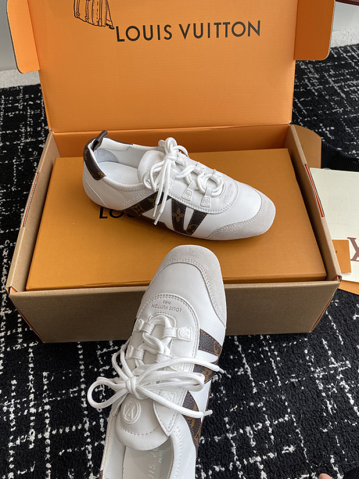 LV snekaers L0000576
