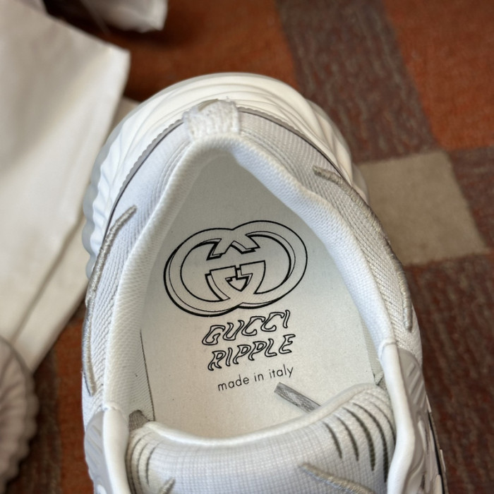 G*u*i* sneaker gc143