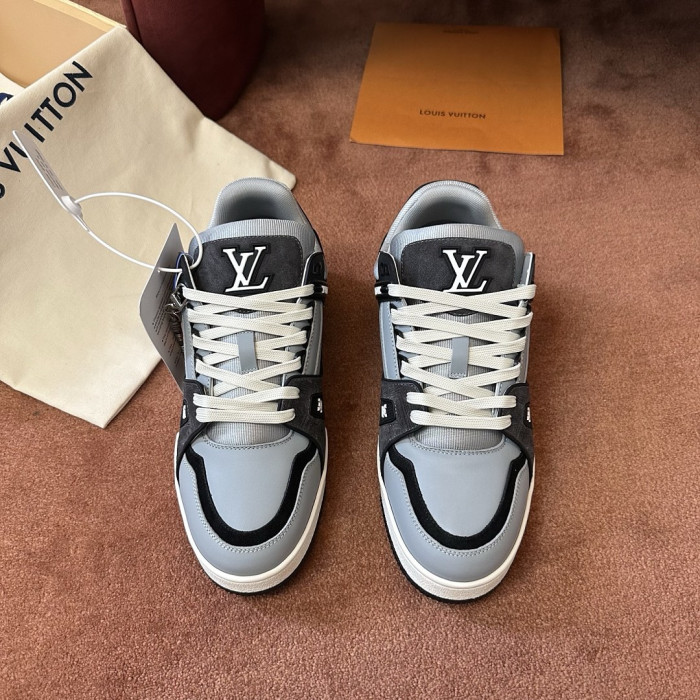 LV snekaers L0000900