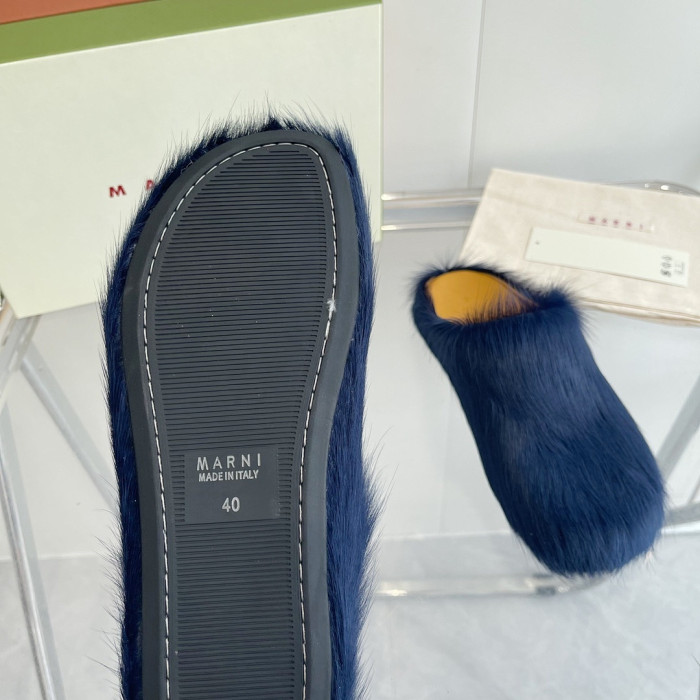 Marni Slides M011