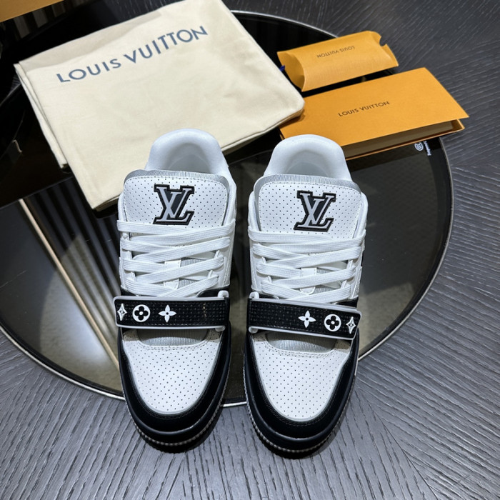 LV snekaers L0000541