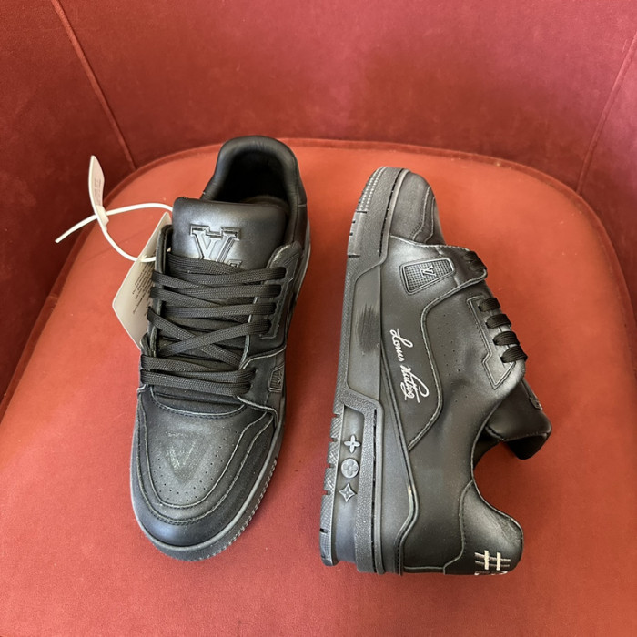 LV snekaers L0000474