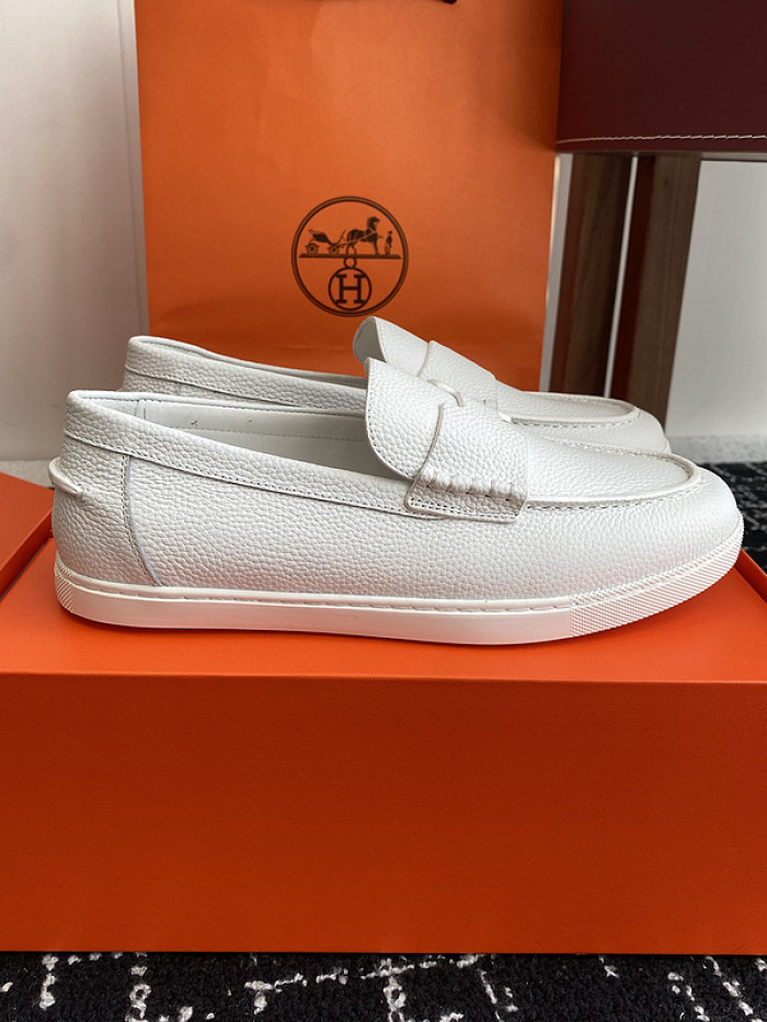 Hermes loafers HM093