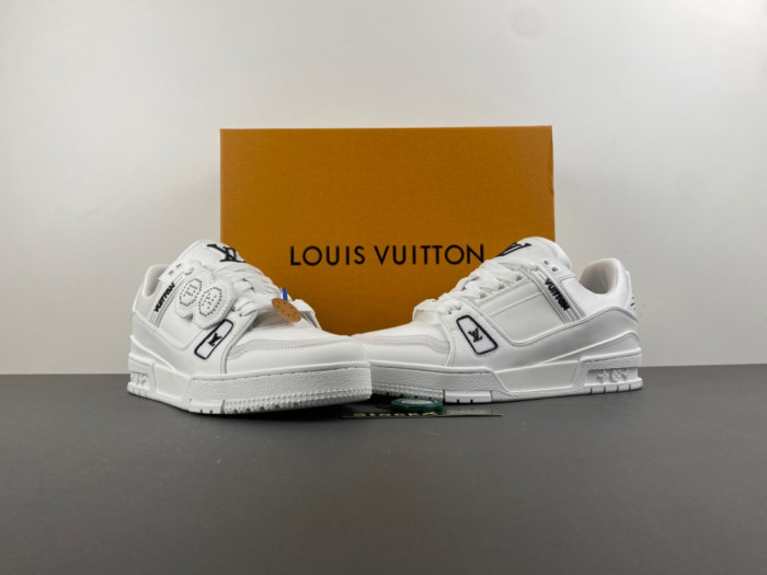 LV snekaers L0000629