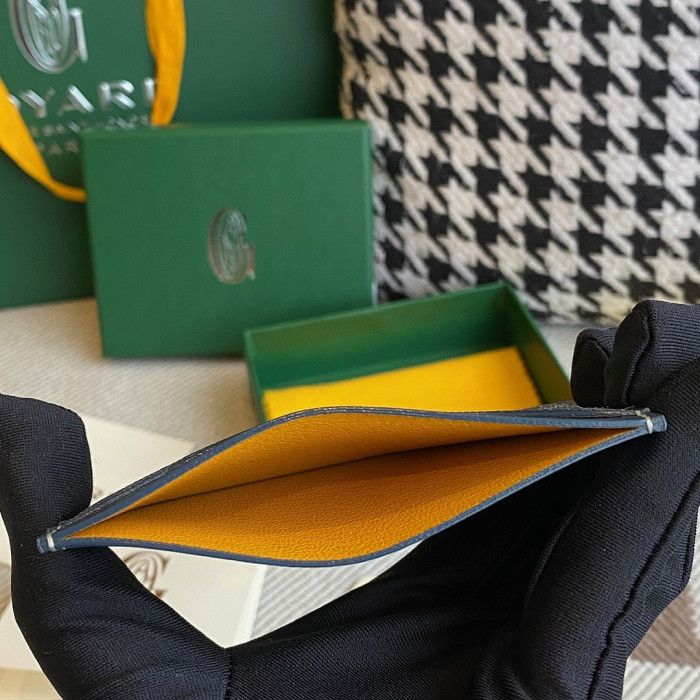 G09ard CARD HOLDER GY18