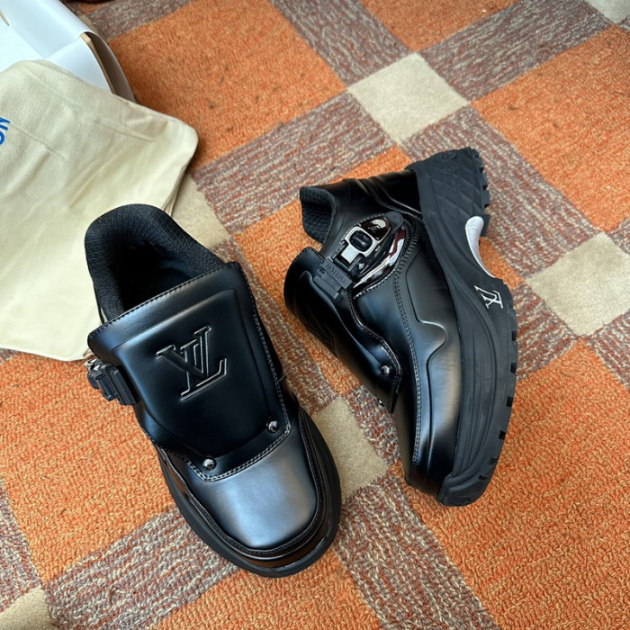 LV snekaers L0000426